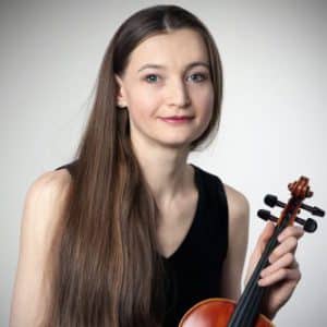 Iryna, professeur de violon